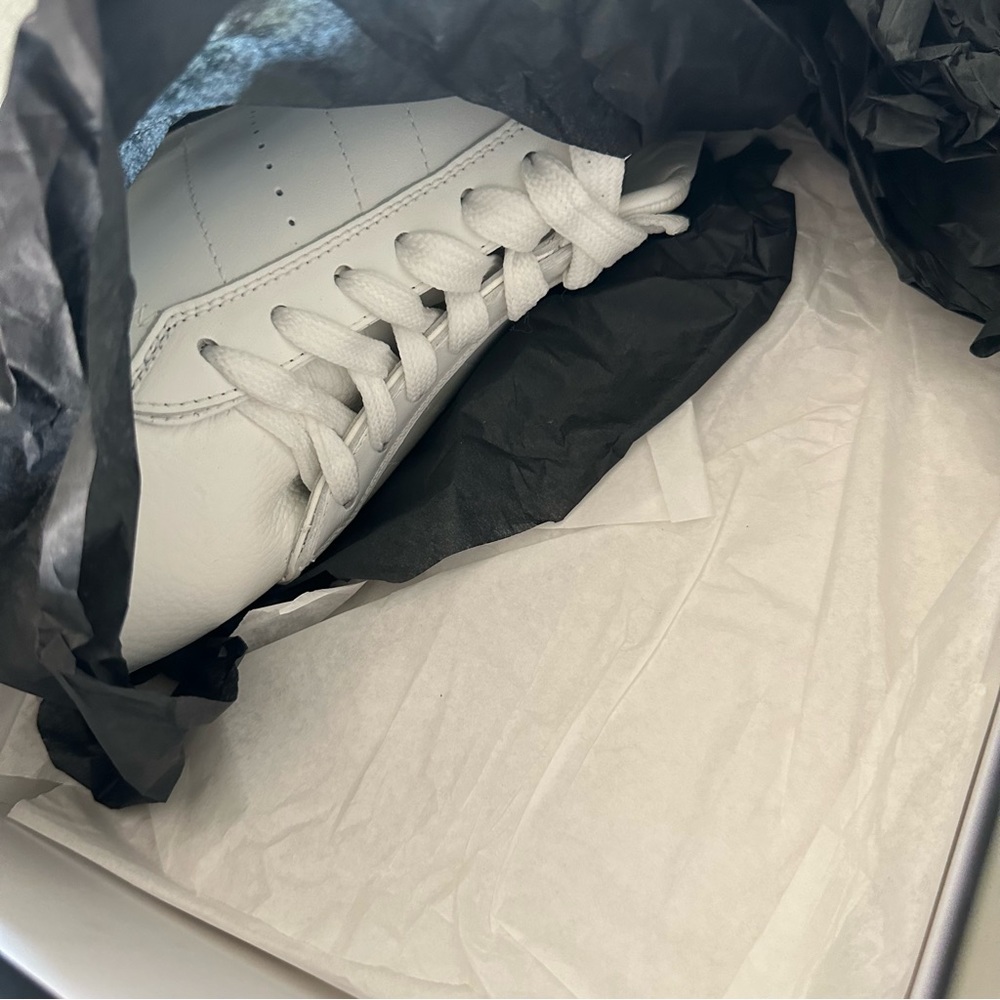 New with Box! Costume National Men’s Logo Leather Low Top Sneakers - Picture 6 of 8